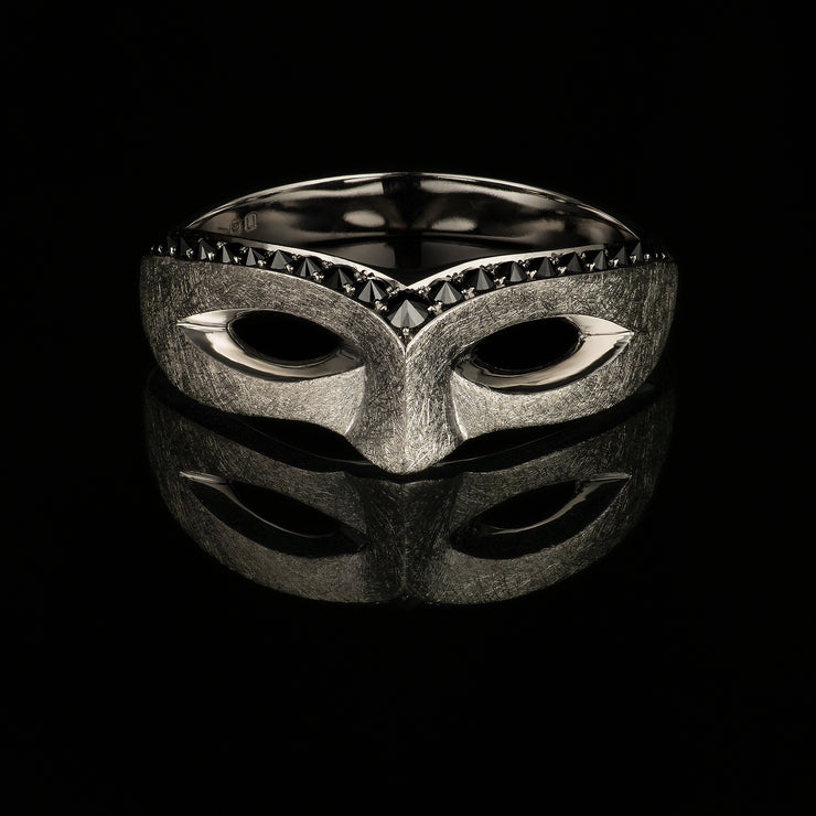 Black diamond Mask ring