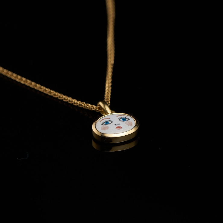 Cat - Miniature enamel and gold pendant