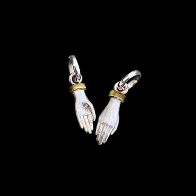 Two hands - Curio charms