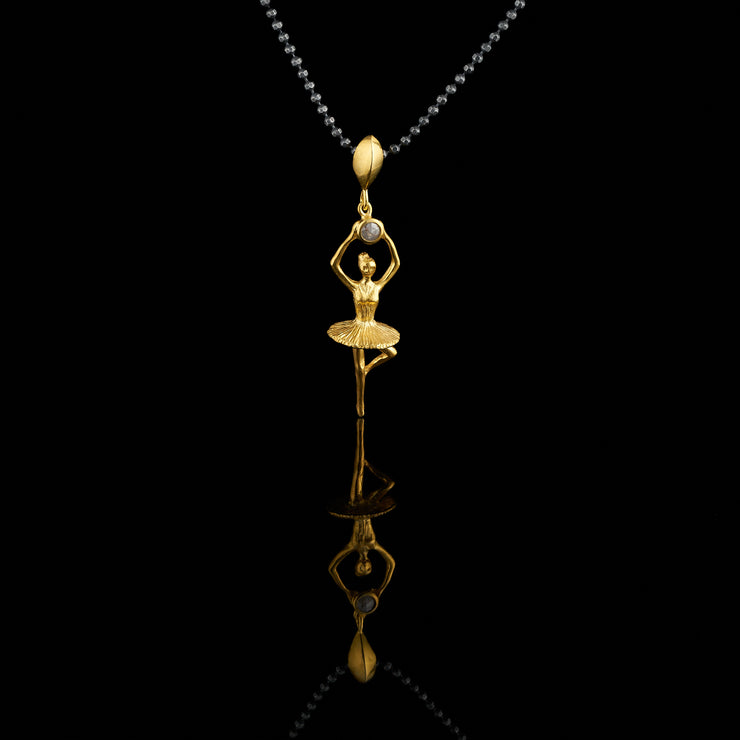 ballerina pendant gold plated with diamond