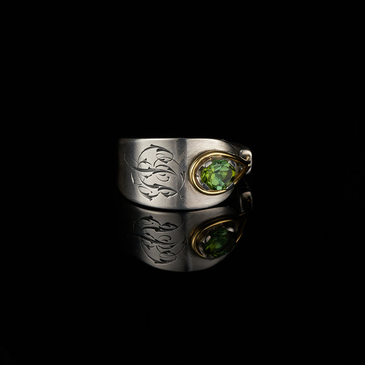 Spoon ring with oval green tourmaline